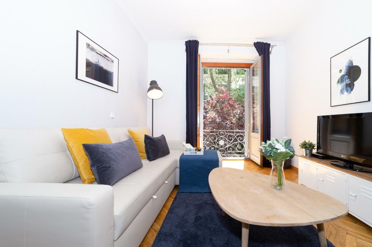 Apartamentos Plaza De Espana 마드리드 외부 사진