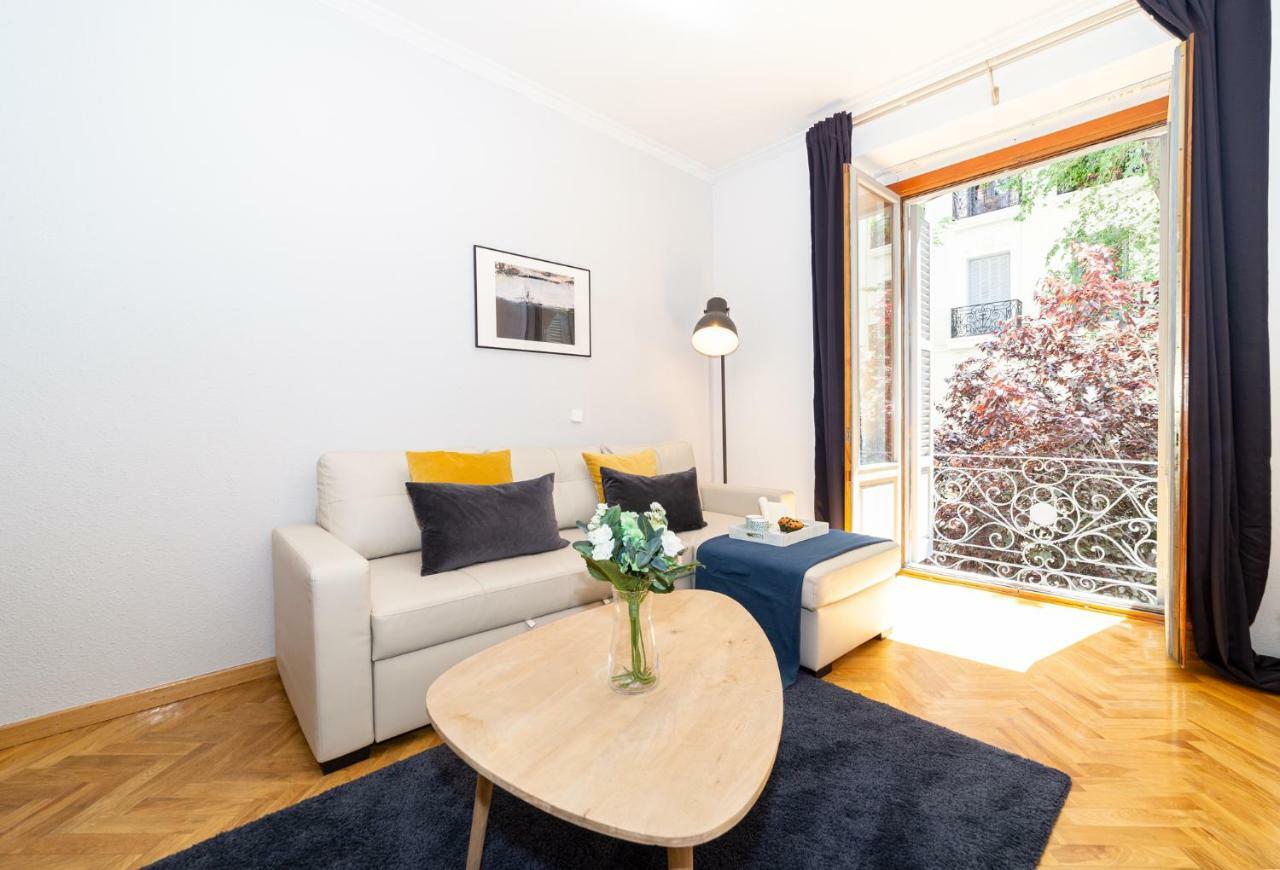 Apartamentos Plaza De Espana 마드리드 외부 사진