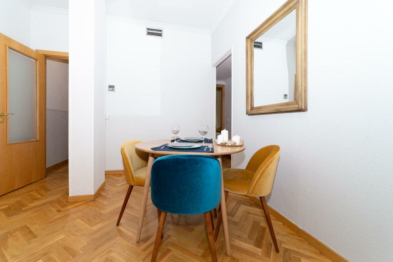 Apartamentos Plaza De Espana 마드리드 외부 사진