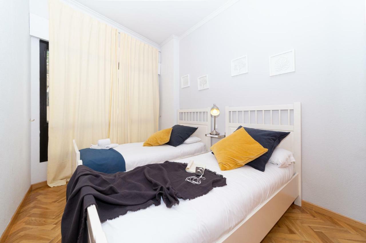 Apartamentos Plaza De Espana 마드리드 외부 사진