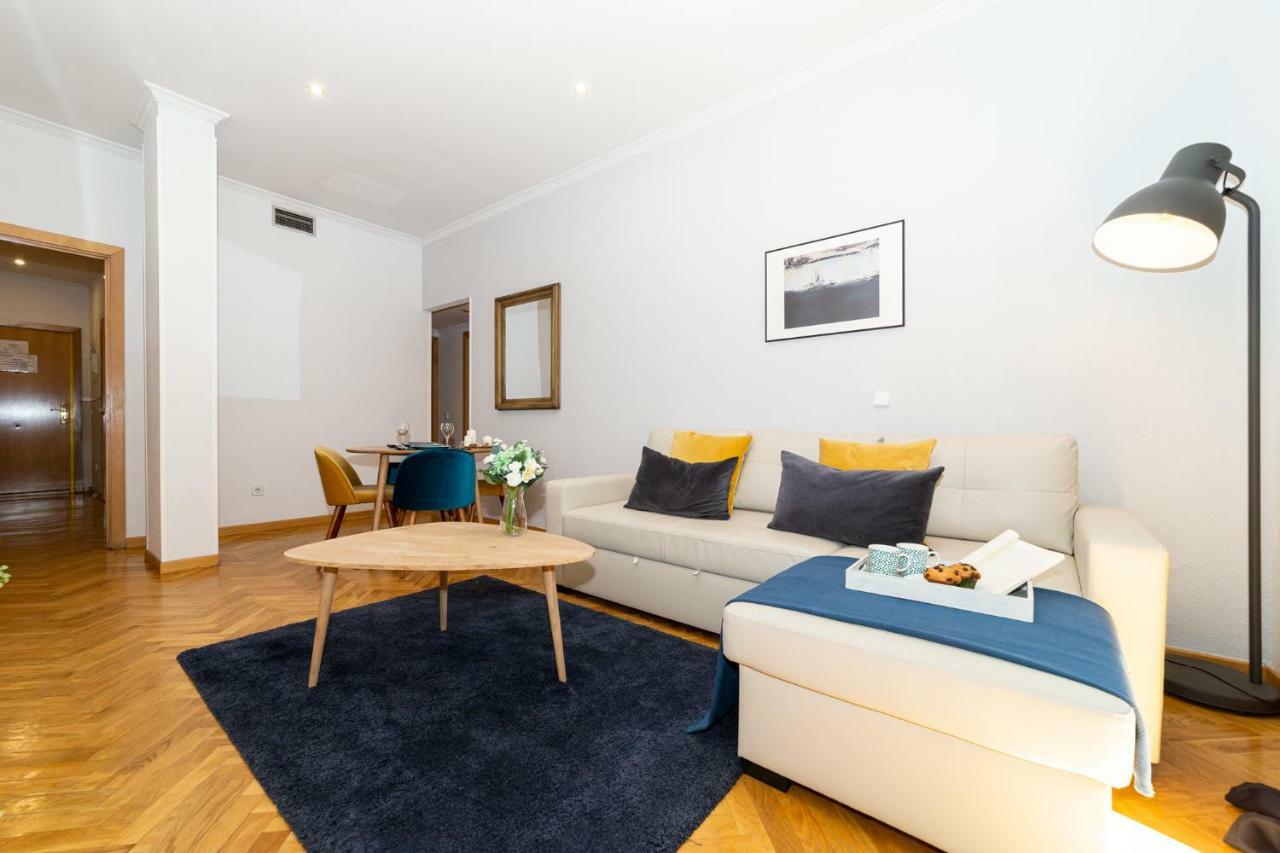 Apartamentos Plaza De Espana 마드리드 외부 사진