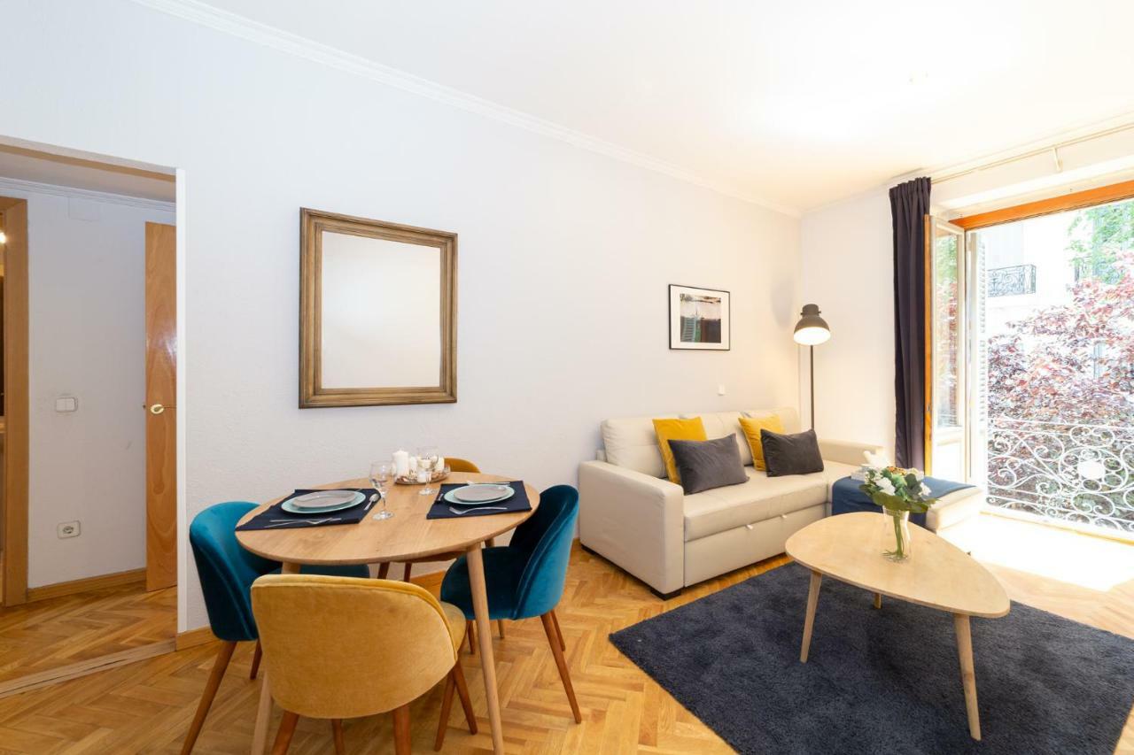 Apartamentos Plaza De Espana 마드리드 외부 사진
